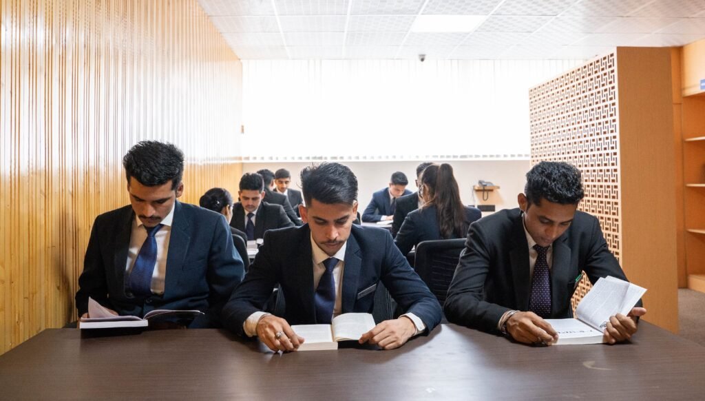 Servo Hospitality Students Study