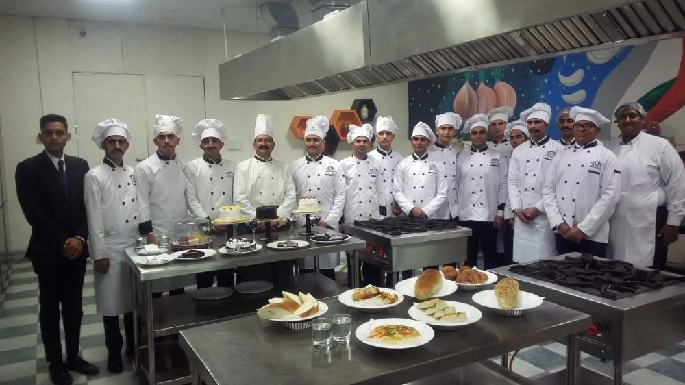 Servo HM Students